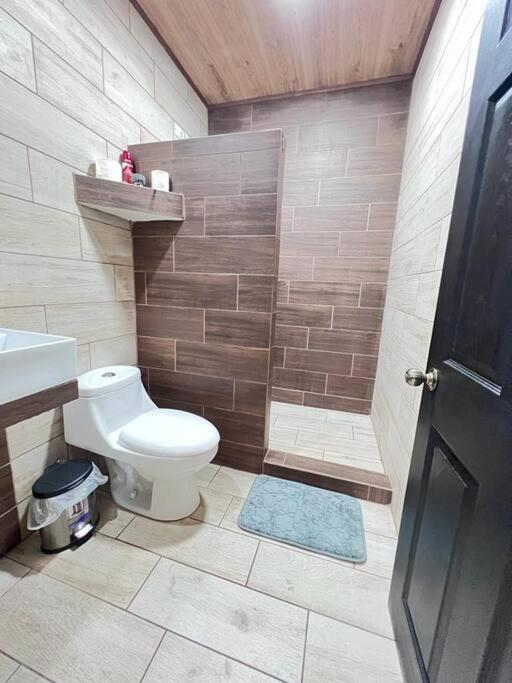 Apartamentos H Gonzalez #7 U #8 Alajuela Eksteriør bilde